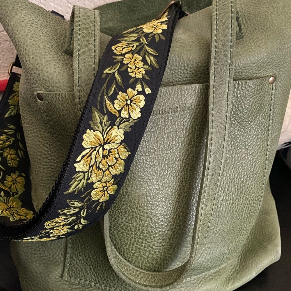 Native Sons Yellow Blossom Strap - Picture 3 of 3